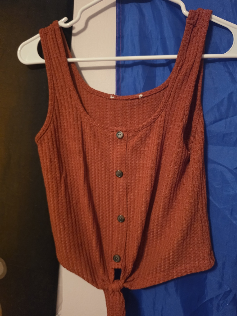 Sleeveless Tie-Front Tank Top in Rust